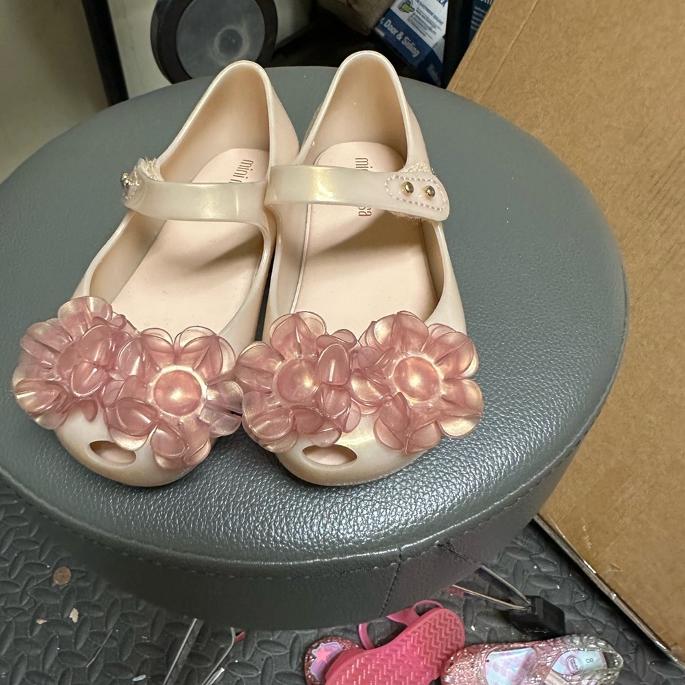 Mini Melissa Cream and Pink Dress Shoes with Ruffled Elegance
